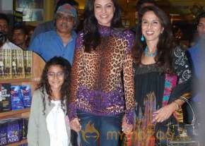 Sushmita Sen at Shobha De's book S' Secret launch  photo 14