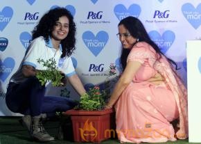 Thank You Mom Mother's Day Celebration Event  photo 15