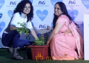 Thank You Mom Mother's Day Celebration Event  photo 9