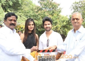The Bells Movie Opening Event Gallery photo 34