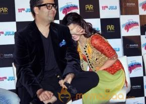 Trailer launch of film Humpty Sharma Ki Dulhania photo 5