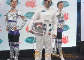 Varun Dhawan Launches Dark Roller Coaster Photos  photo 22
