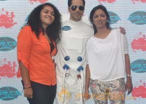 Varun Dhawan Launches Dark Roller Coaster Photos  photo 36