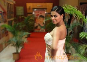 Veena Malik At Ziindagi 5050 Premiere Show  photo 30