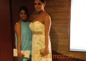 Veena Malik At Ziindagi 5050 Premiere Show  photo 14