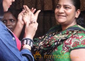 Veena Malik Promoting Their Movie Zindagi 50-50  photo 47