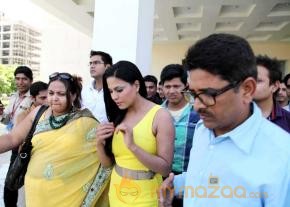 Veena Malik promotion of movie Zindagi 5050  photo 6