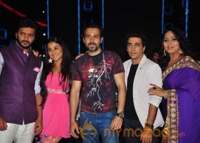 Vidya Balan & Emraan At India's Dancing Superstar  photo 11