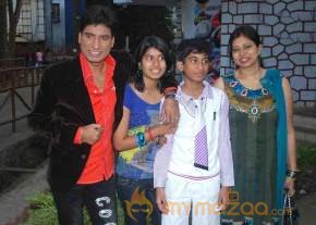 Vindu Dara Wins Big Boss  photo 10