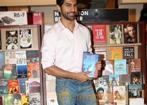 What A Life Yaar Book Launch Photos  photo 21