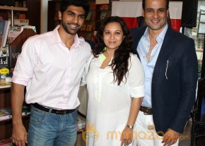 What A Life Yaar Book Launch Photos  photo 49