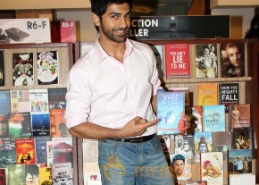 What A Life Yaar Book Launch Photos  photo 27
