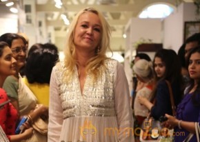 Wild Garden Tea Party Fashion Show Photos photo 24