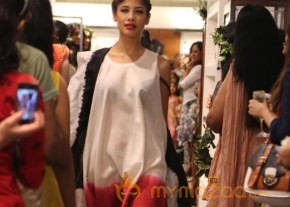 Wild Garden Tea Party Fashion Show Photos photo 57