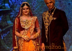 Zareen Khan at Iigj At Iijw 2014 photo 38