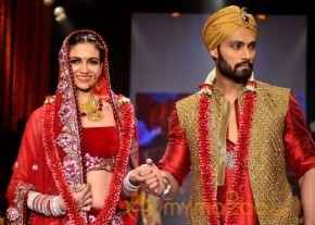 Zareen Khan at Iigj At Iijw 2014 photo 2