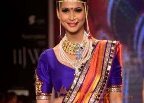 Zareen Khan at Iigj At Iijw 2014 photo 13