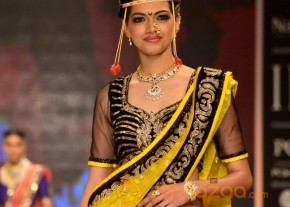 Zareen Khan at Iigj At Iijw 2014 photo 19