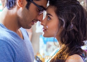2 States Movie New Stills photo 5