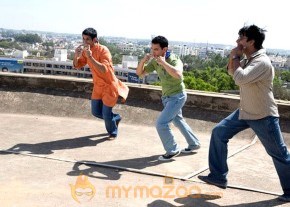 3 Idiots Movie Stills photo 3