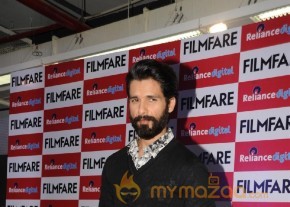 Alia Bhatt Saahid Kapoor Shaandaar Photos photo 4
