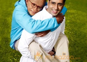 Amitabh Bachchan Paa Movie Pics  photo 13