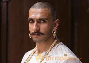 Bajiraomastani Movie First Look Photos