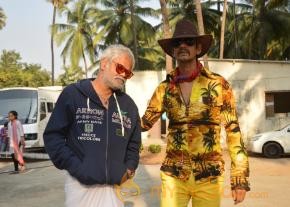 Gun Pe Done Movie Onlocation Photos  photo 17