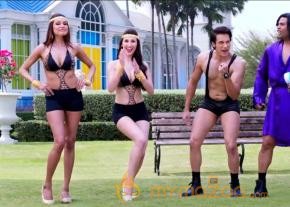 India's First Porn-Com Kyaa Kool Hain Hum 3 Hot Photos photo 17