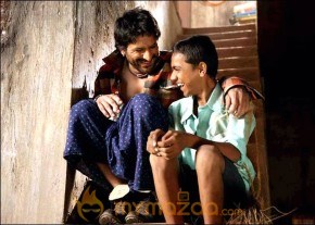 Ishqiya Movie Stills photo 30