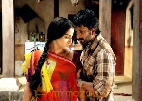 Ishqiya Movie Stills photo 13