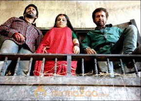 Ishqiya Movie Stills photo 2