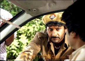Ishqiya Movie Stills photo 12