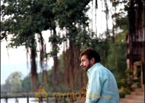 Ishqiya Movie Stills photo 20