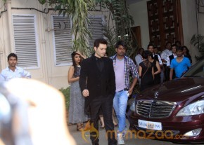 John Abraham - Shruthi Hassan on sets of Welcome Back   photo 6