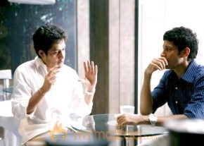 Karthik Calling Karthik Movie Stills photo 2