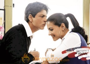 My Name is Khan Movie Stills photo 12
