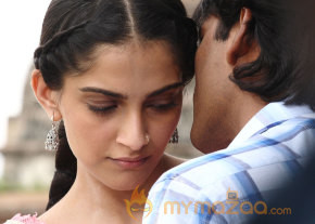 Raanjhanaa Movie Stills  photo 10