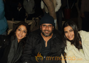 Raanjhanaa Movie Stills  photo 17