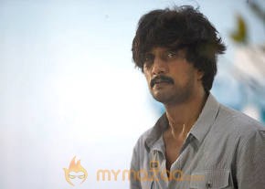 Rann Movie Stills  photo 9