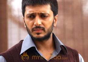Rann Movie Stills  photo 5