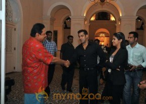 Ready Movie Pic photo 12