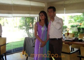 Ready Movie Pic photo 2