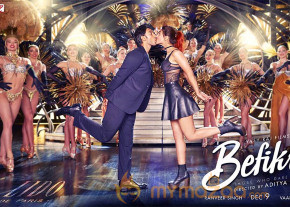 The Hottest 'Befikre' Couple just can't stop 'KISSING and TONGUING' !