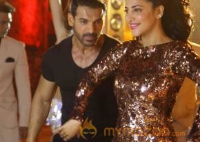 Welcome Back Movie Song Stills  photo 8