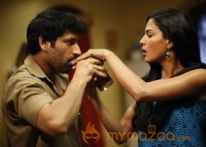 Zindagi 50-50 Movie Stills  photo 6