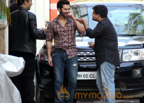 Celebs At Karan Johar's Birthday Party Photos  photo 64