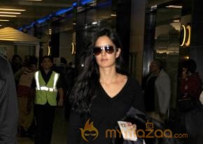 Katrina Kaif Snapped at Airport Photos  photo 9