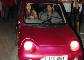 Siddharth Mallya, Anusha Dhandekar snapped in bandra  photo 6