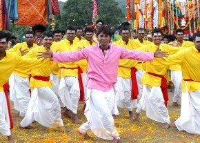Kari Chirathe movie stills photo 10